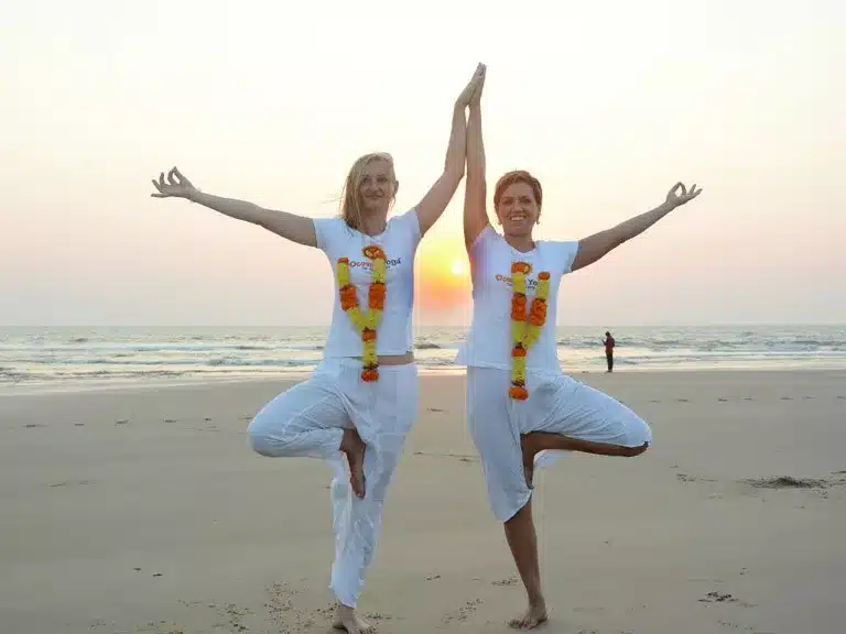 ENRICH YOUR EXPERIENCE IN INDIA WITH GOA BEACH YOGA