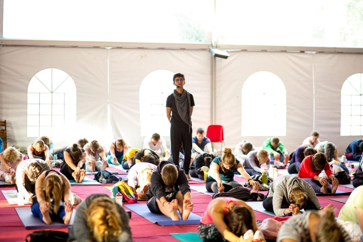 yoga_teacher_training_200_HR